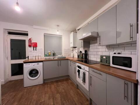 Gallery image of Cosy & Comfy Winter Home in Earlham