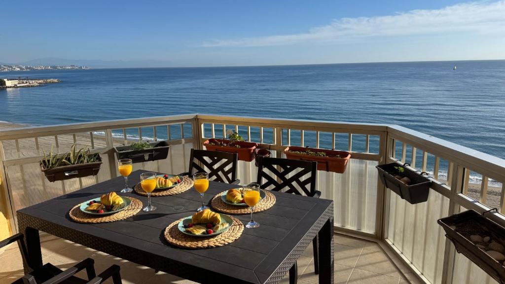 Tu Ventana al Mar Vistas Únicas, Diseño y Relax
