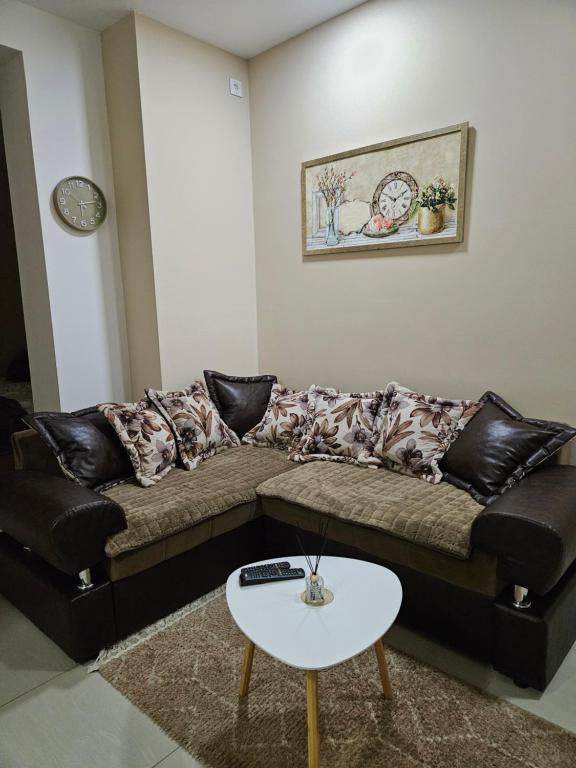 Prostor za sedenje u objektu Apartmani i sobe Gromilovic