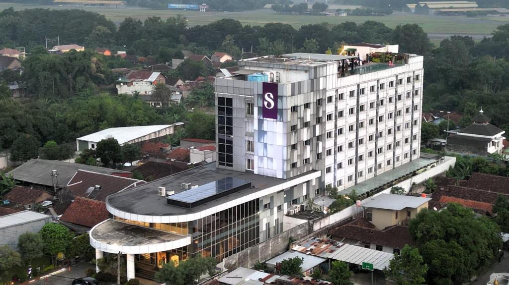 Budova, kde se hotel nachází