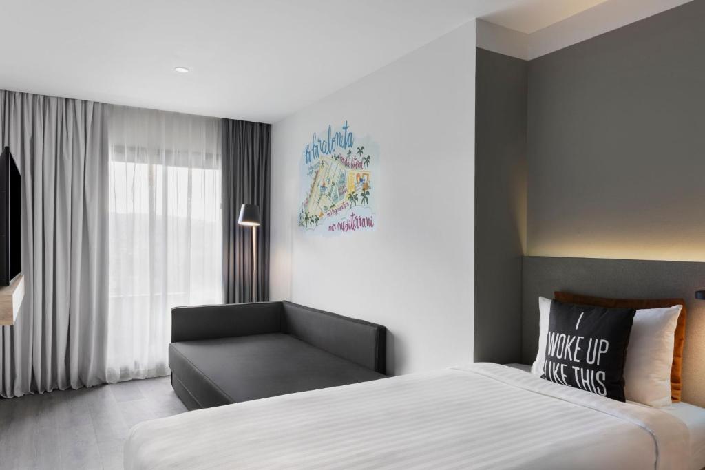 Moxy Barcelona - Resim 38
