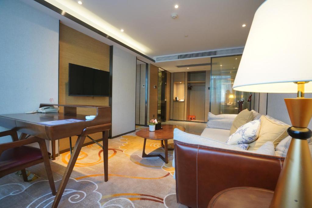 Guangdong Baiyun City Hotel - Deluxe Suite