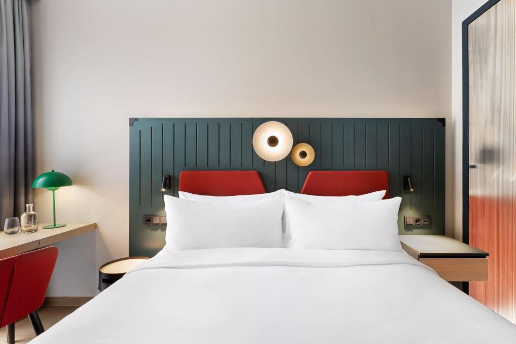 The Passenger, a Tribute Portfolio Hotel - Deluxe King Kamer Met Uitzicht Op De Binnenplaats