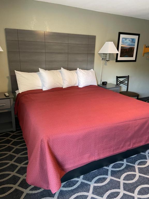 Embassy Inn Motel Ithaca