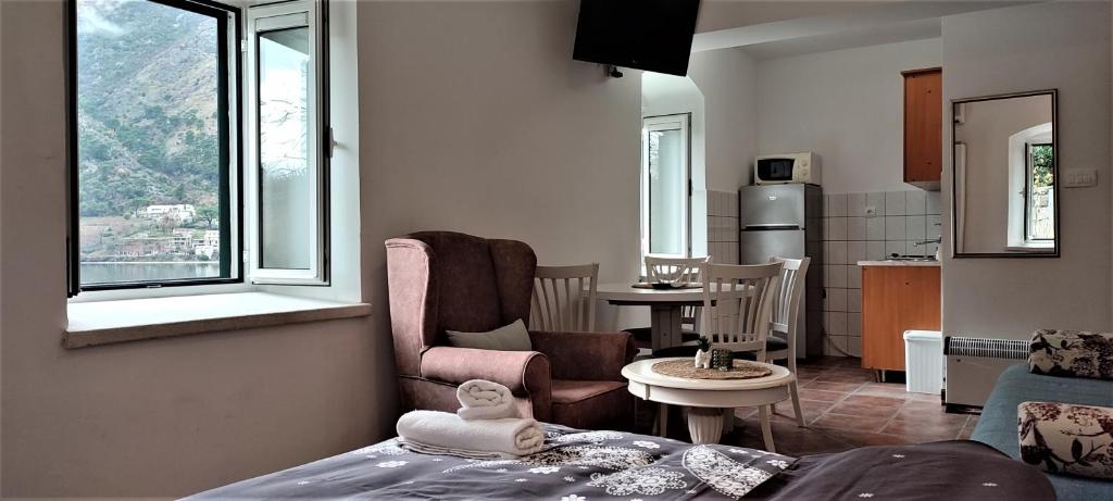 Posezení v ubytování Villa Kamena