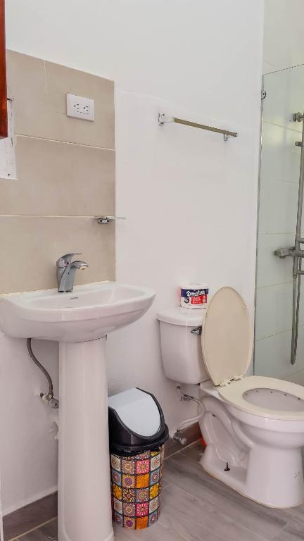 Bagno di Hotel Turístico Marian