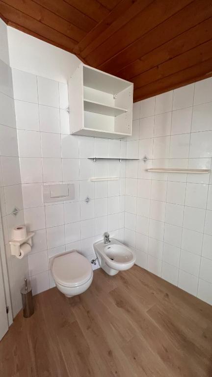 Fotografia z galérie ubytovania NEW Suite mar e monti v destinácii Appiano sulla Strada del Vino