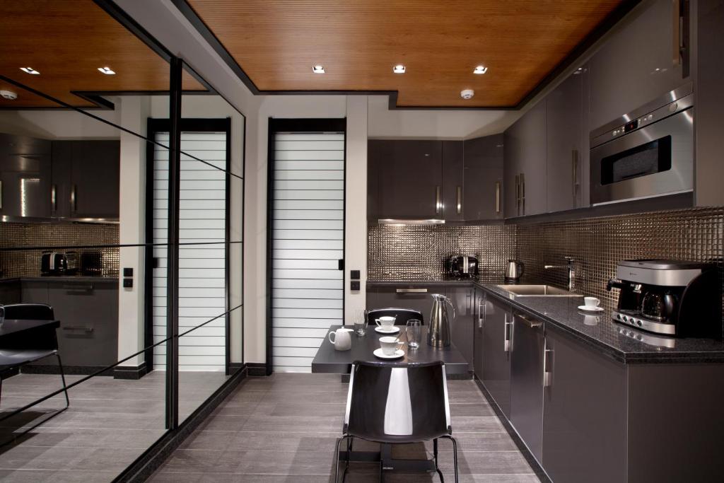 MET34 Athens - Resim 14