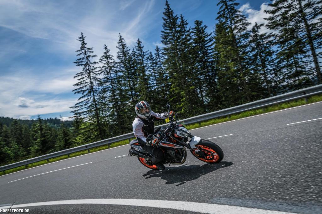 Επισκέπτες που μένουν στο Hotel-Restaurant Bike&Snow Lederer