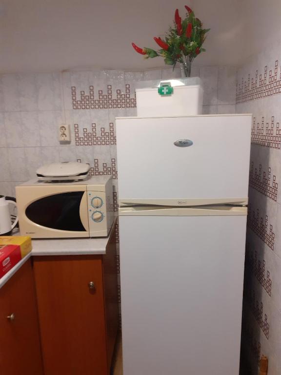 ELENI's House-Near the Old Railway Station - 10