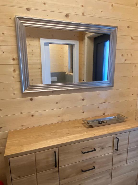 Fotografie z fotogalerie ubytování Entspannen im Holzchalet mit Panoramablick, Ruhe und Infrarotsauna v Hermagoru