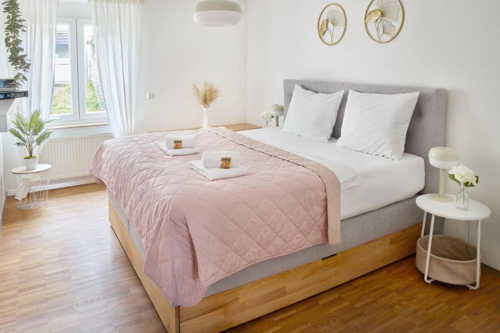 Φωτογραφία από το άλμπουμ του Zentrale Wohnung - nahe SAP - Parkplatz - Terrasse στο Βάλντορφ