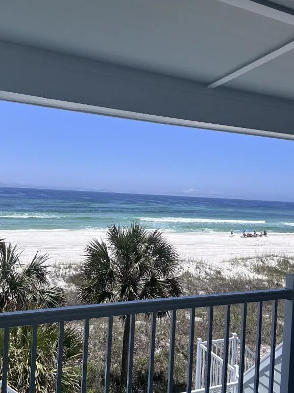 Toes in the Sand at Shores #101