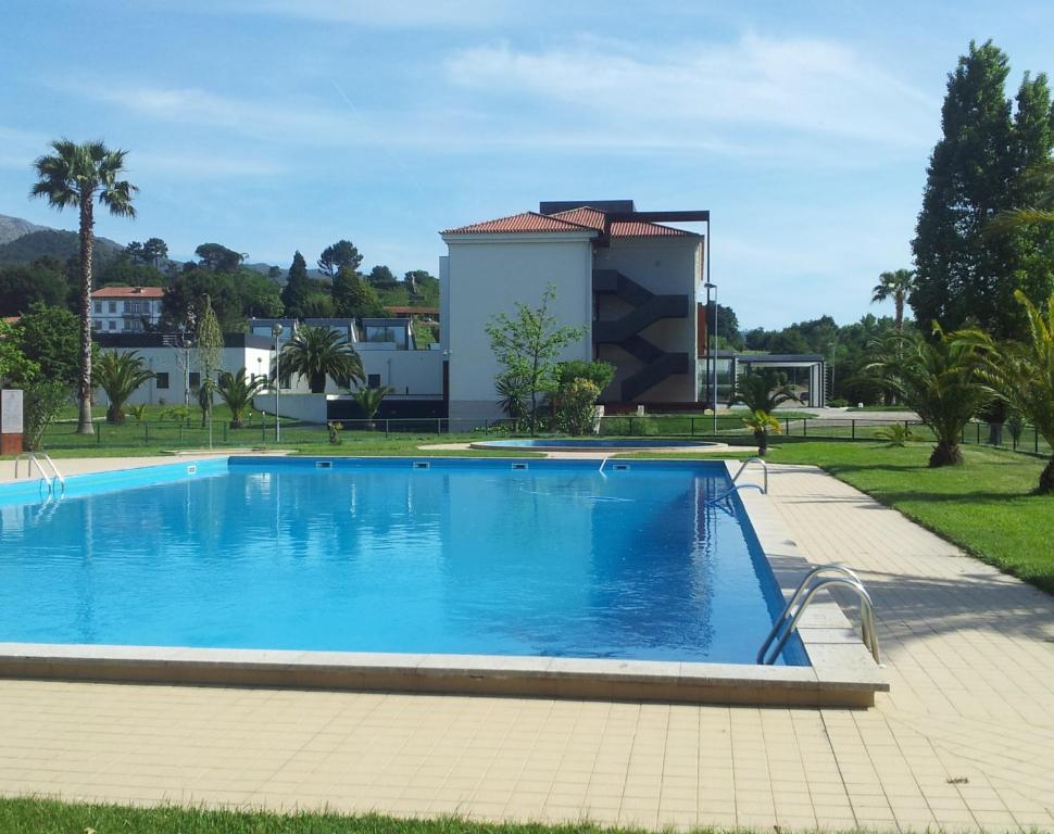 Bazén v ubytování INATEL Cerveira Hotel nebo v jeho okolí
