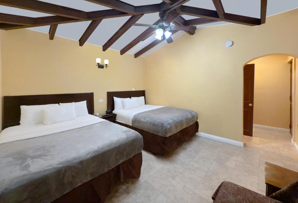 El Patio Inn - Near Universal Studios Hollywood - Chambre Queen Standard Avec Deux Lits Queen