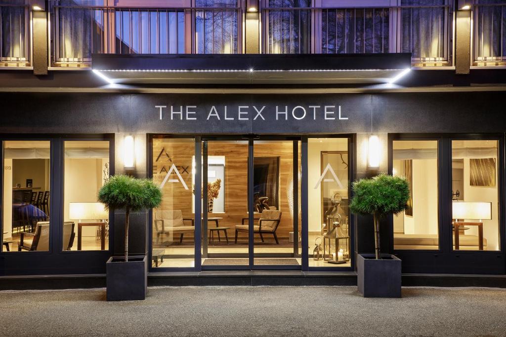 Exteriér nebo vchod ubytování The Alex Hotel
