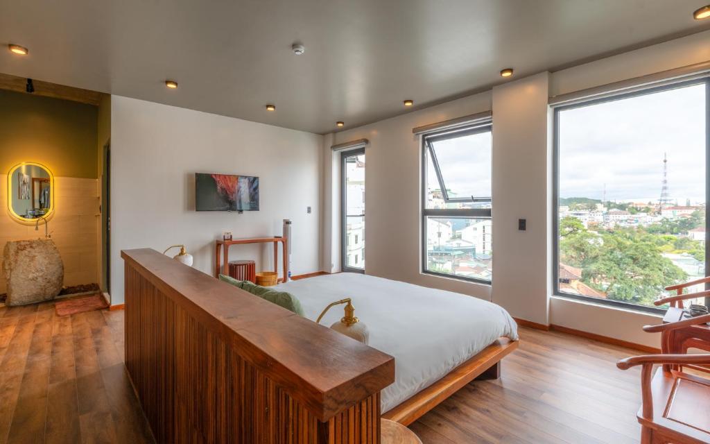 Suite Nhìn Ra Thành Phố