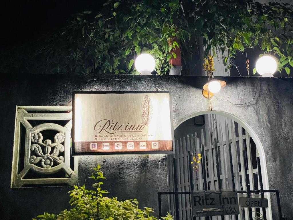 Certifikát, hodnocení, plakát nebo jiný dokument vystavený v ubytování Ritz inn Ella