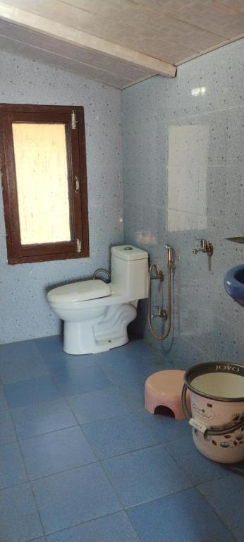 Koupelna v ubytování Thakur homes- couple and family friendly homestay