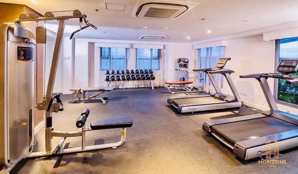 Γυμναστήριο ή/και όργανα γυμναστικής στο Horizons 101 Residential Condominium