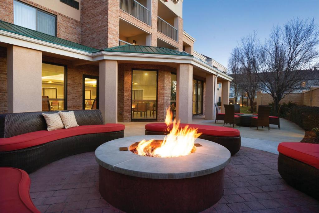 Courtyard Salt Lake City Layton photo