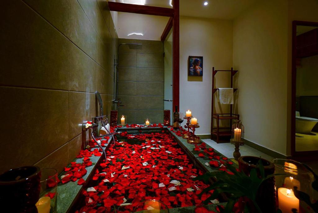 Phòng Deluxe Giường Đôi Có Bồn Tắm