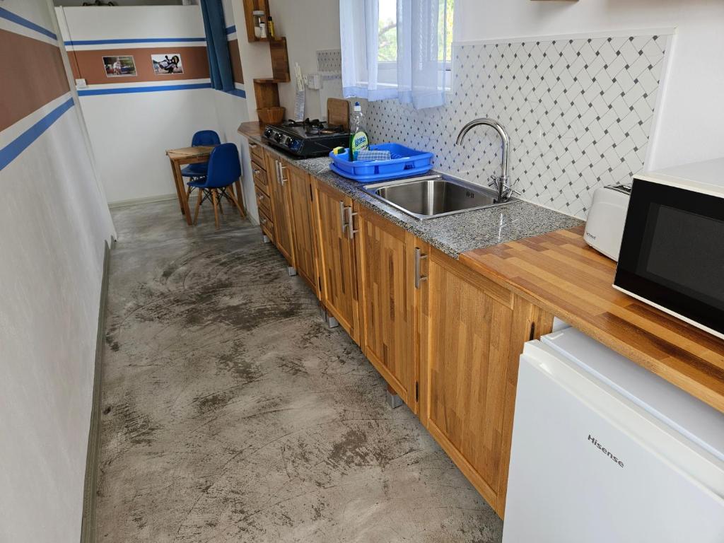 Kuchyň nebo kuchyňský kout v ubytování Casa Frangipani Mauritius