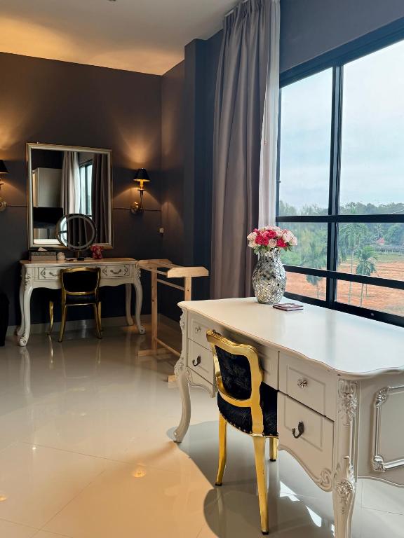 Фотография из галереи Klong Muang Beach Apartment в Клонг-Муанг-Бич