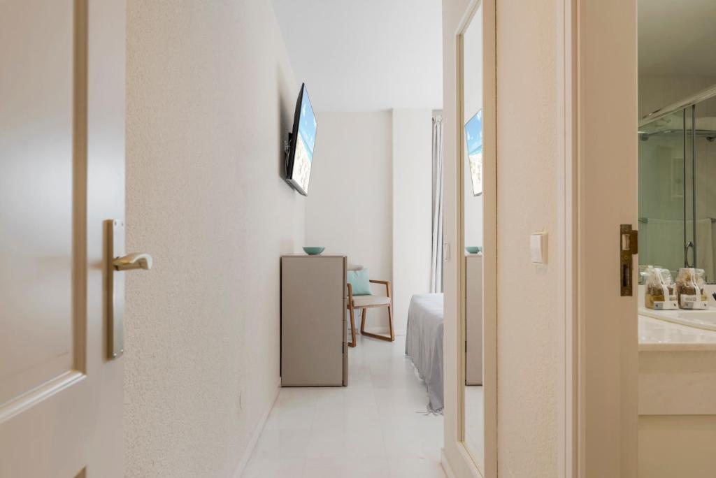 Koupelna v ubytování Espacioso y encantador apartamento en las gaviotas