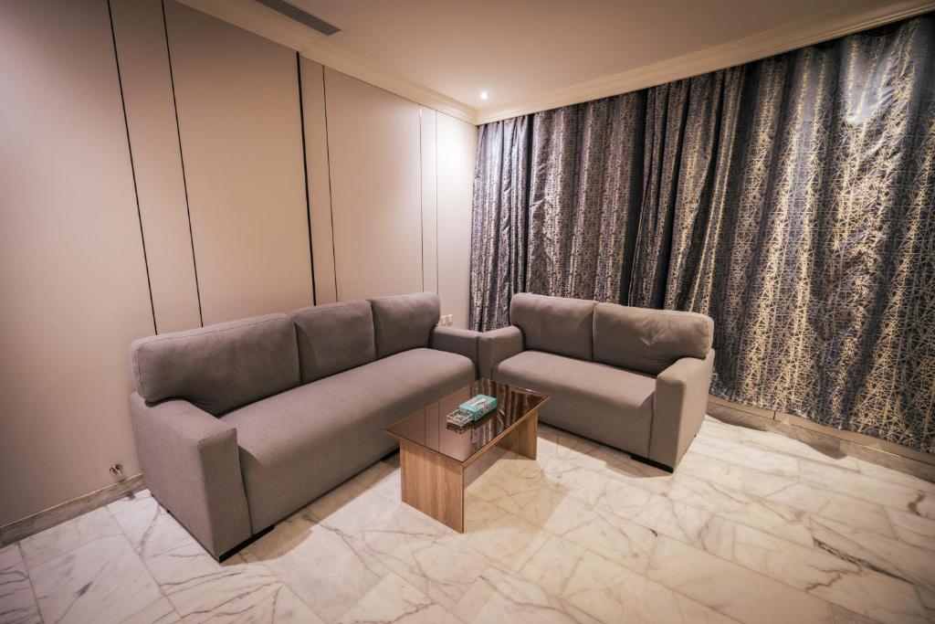 Posezení v ubytování Ebreez Hotel