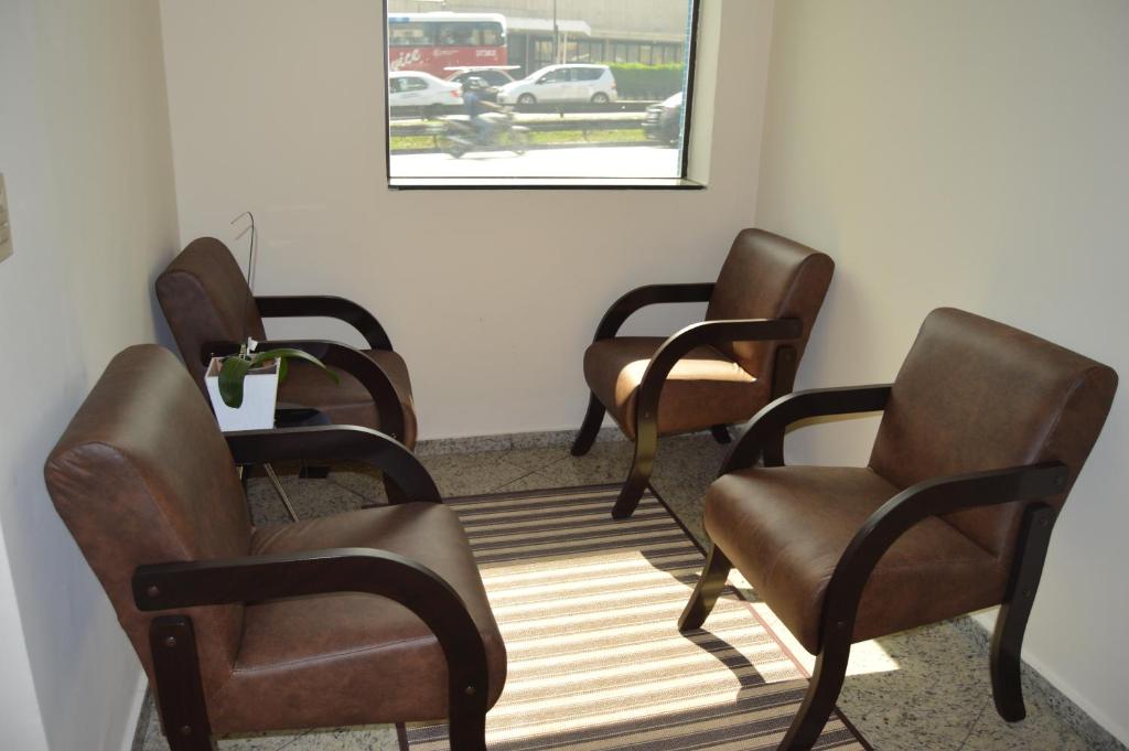  Aero Plaza Hotel