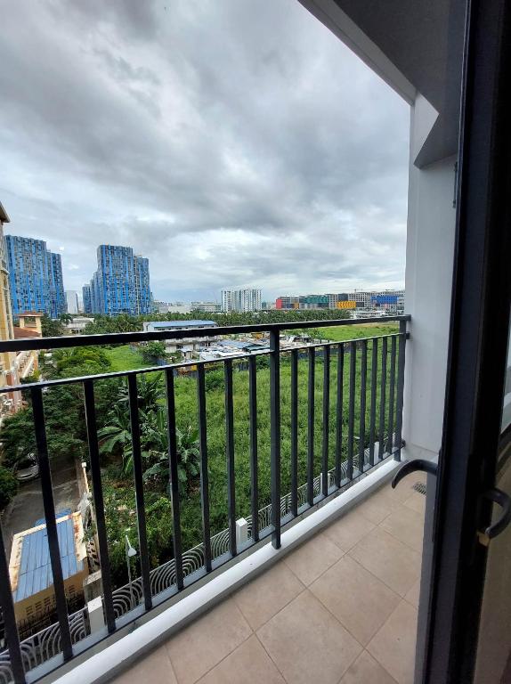 Shore Residences