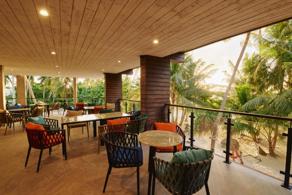 Balkón nebo terasa v ubytování Beach Hotel Dhigurah