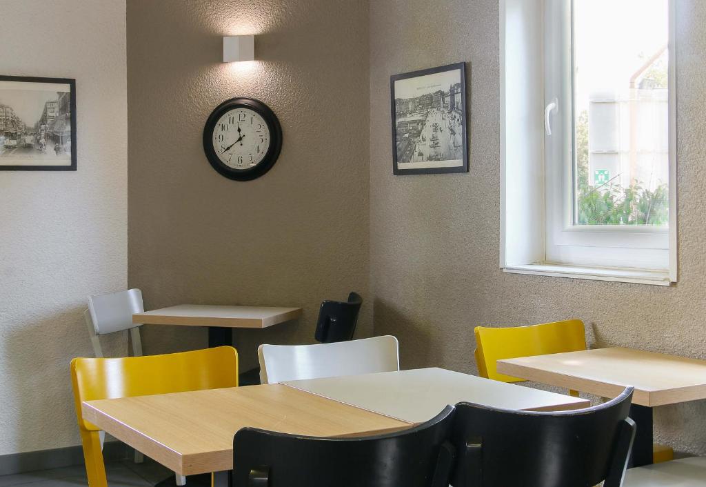 B&B HOTEL Marseille Estaque - Resim 29