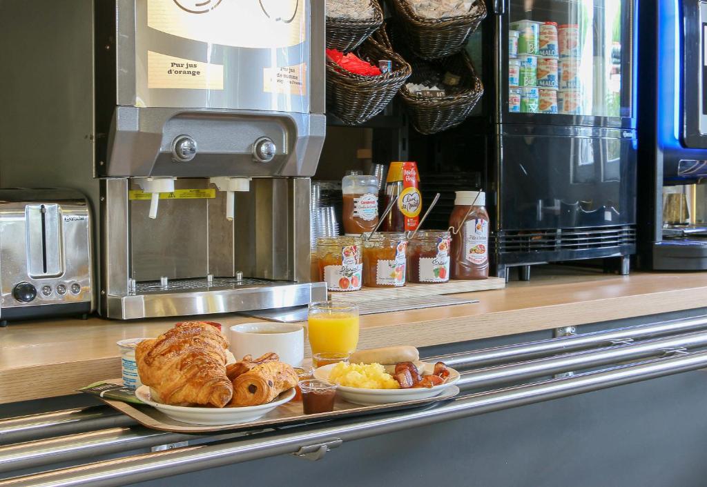 B&B HOTEL Marseille Estaque - Resim 31