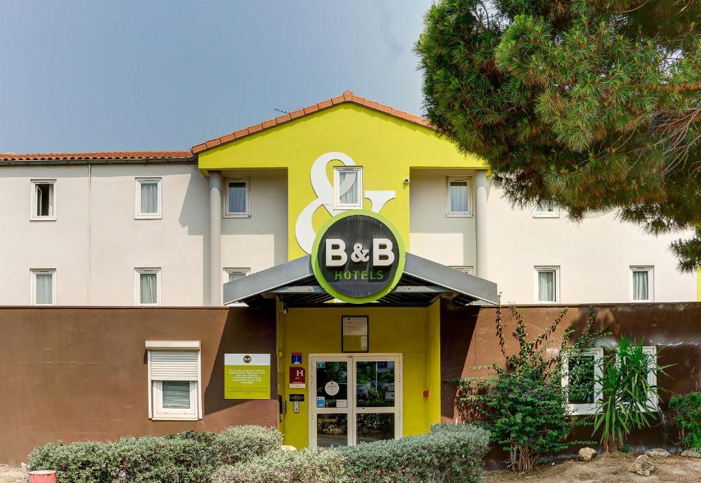 B&B HOTEL Marseille Estaque - Resim 39