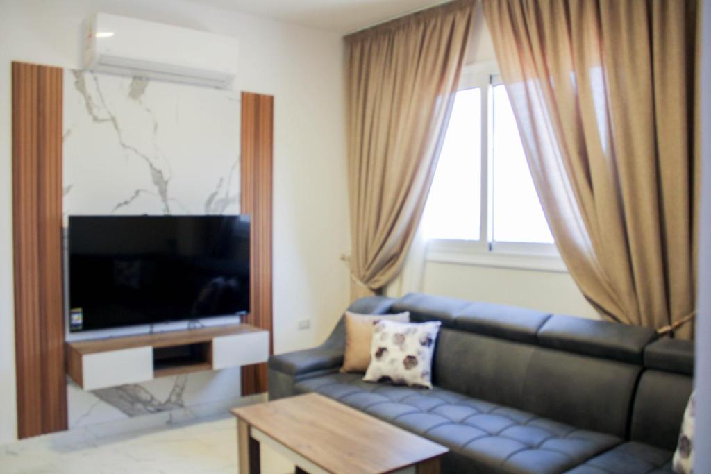 TV a/nebo společenská místnost v ubytování La Prestigia