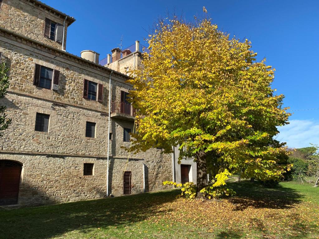 Il Palazzo Perugia - Deluxe Double Or Twin Room With Mountain View