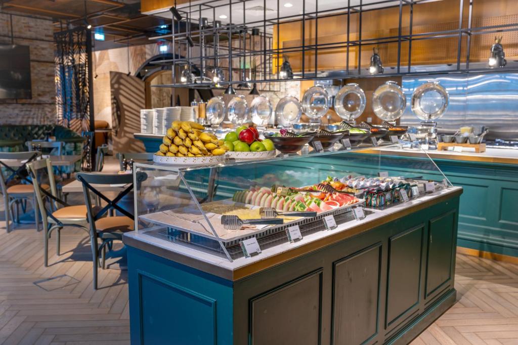 Premier Inn Dubai Barsha Heights - Resim 33