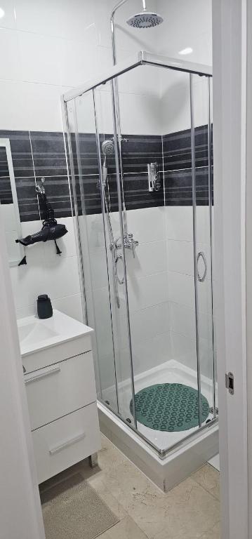 Habitaciones Chueca - Resim 15