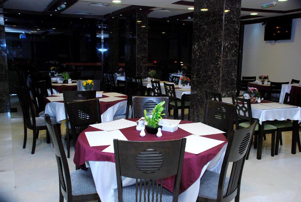 Restaurace v ubytování Diwan Al Amir