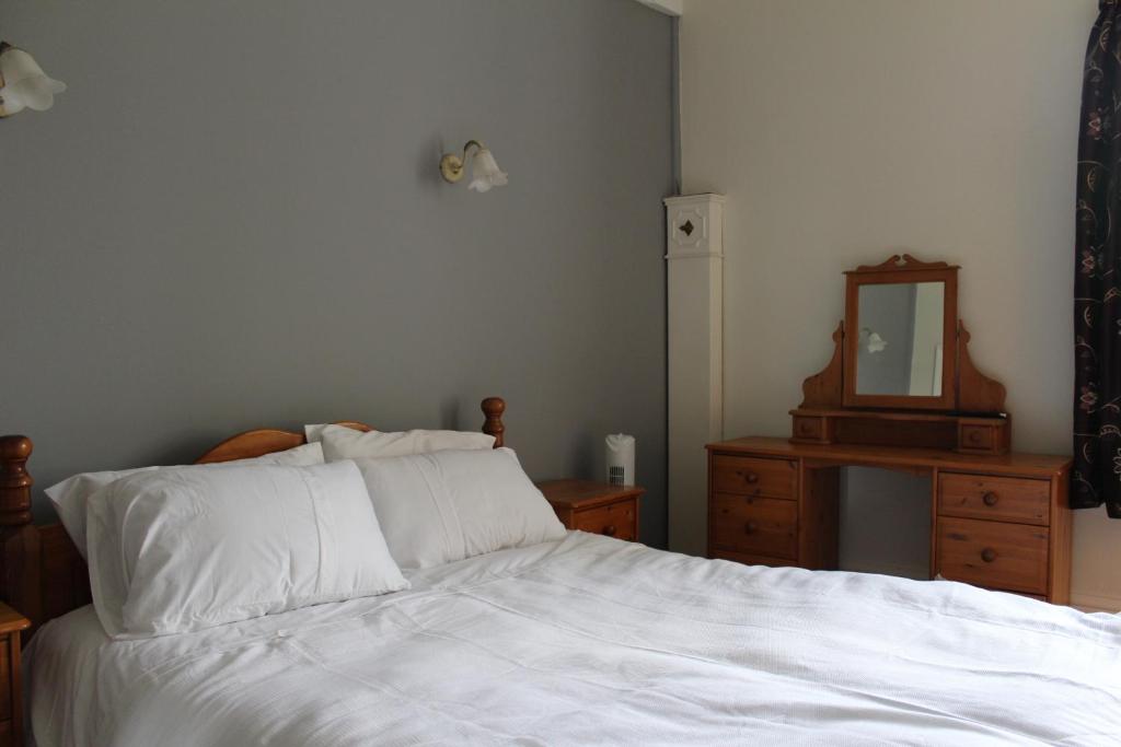 The Crabtree Inn - 