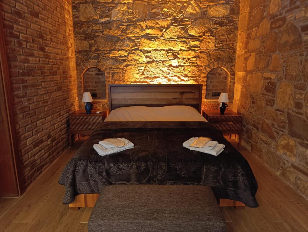 Taş Evler Butik Otel - Sala De Reina Con Vista Al Jardín