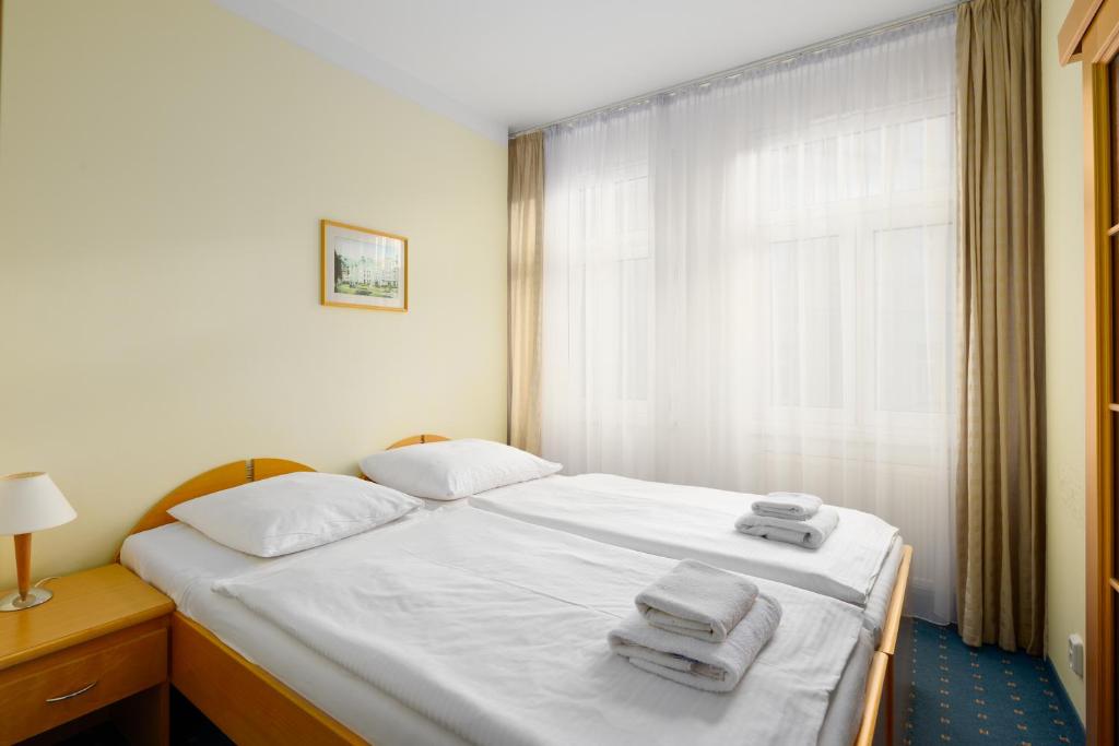 Wellness Hotel Jean De Carro - Resim 16