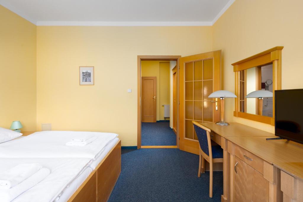 Wellness Hotel Jean De Carro - Resim 39