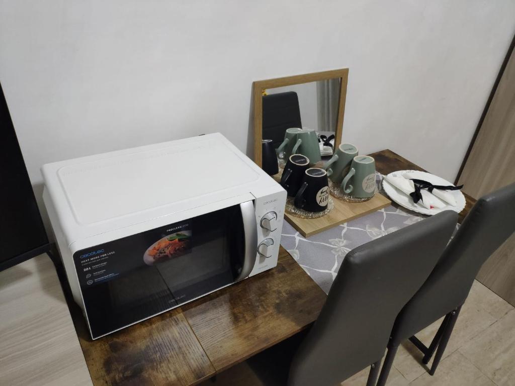 Fotografie z fotogalerie ubytování Camera Deluxe - Close to Metro C Torrenova Station v destinaci Tor Vergata