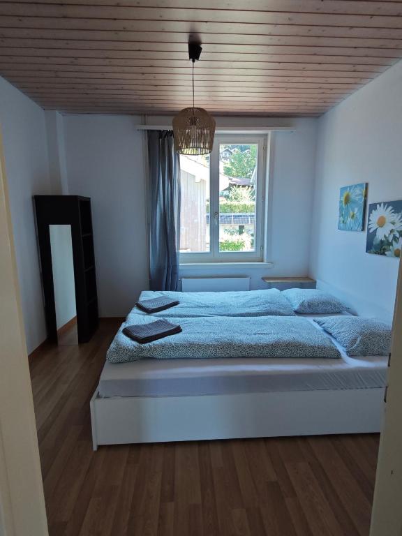 Postel nebo postele na pokoji v ubytování NEB-Thun Appartment 3