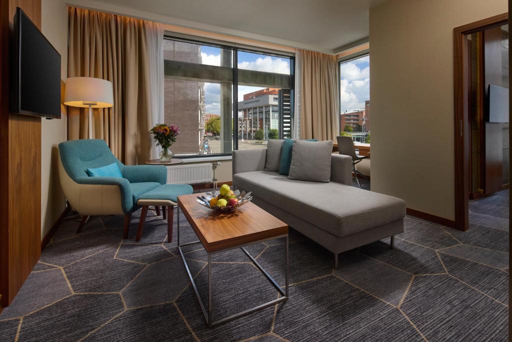 Crowne Plaza Maastricht by IHG - Resim 3