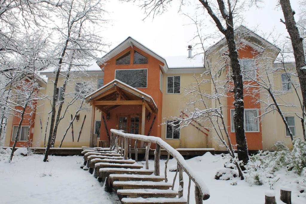 Hotel y Cabañas Borde Andino en invierno