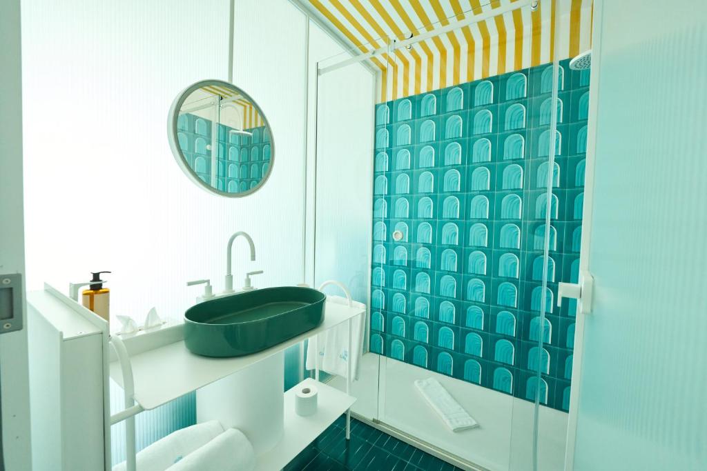 Koupelna v ubytování CALEA Boutique Hotel